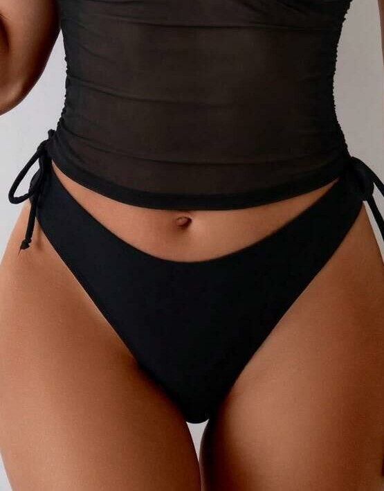 dół od bikini