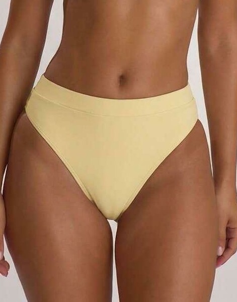 dół od bikini