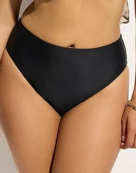 DÓŁ OD BIKINI