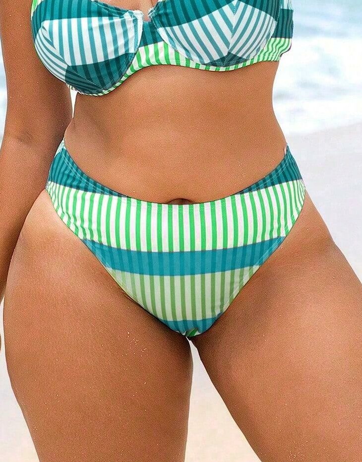 dół od bikini