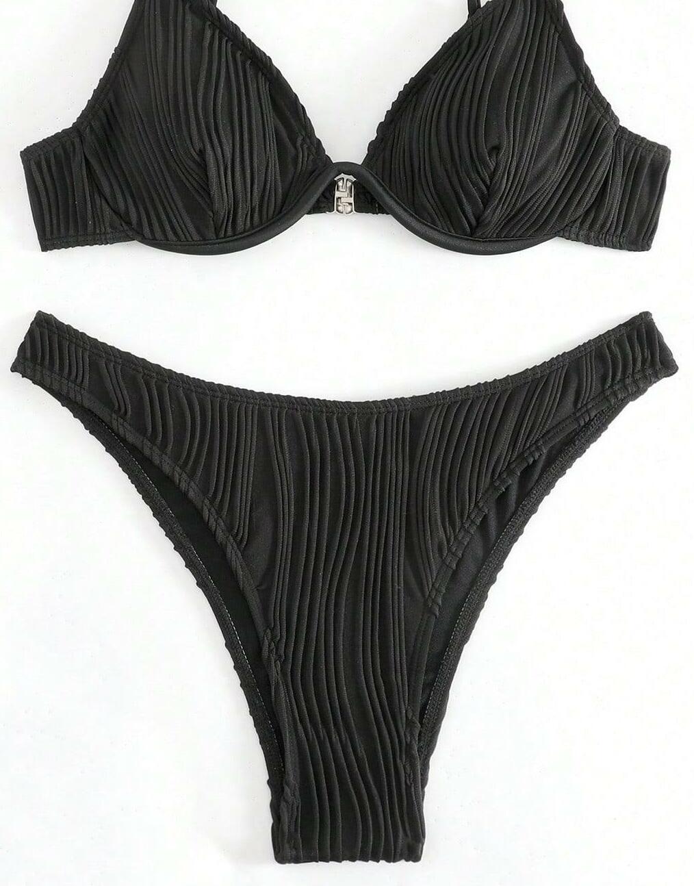 CZARNY DÓŁ OD BIKINI TEKSTURA