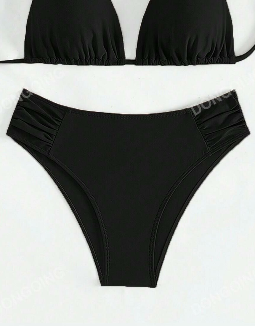 czarny dół od bikini