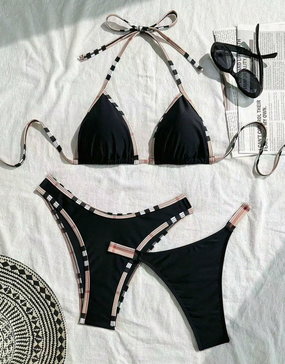 TRZYCZĘŚCIOWY KOMPLET BIKINI KRATKA