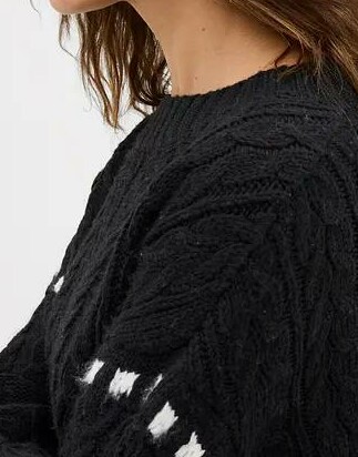 SWETER DAMSKI PLECIONY