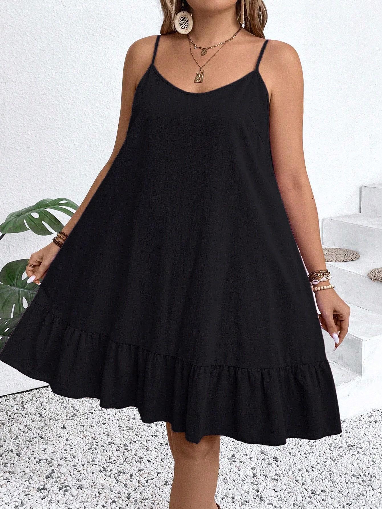 CZARNA SUKIENKA NA RAMIĄCZKACH 