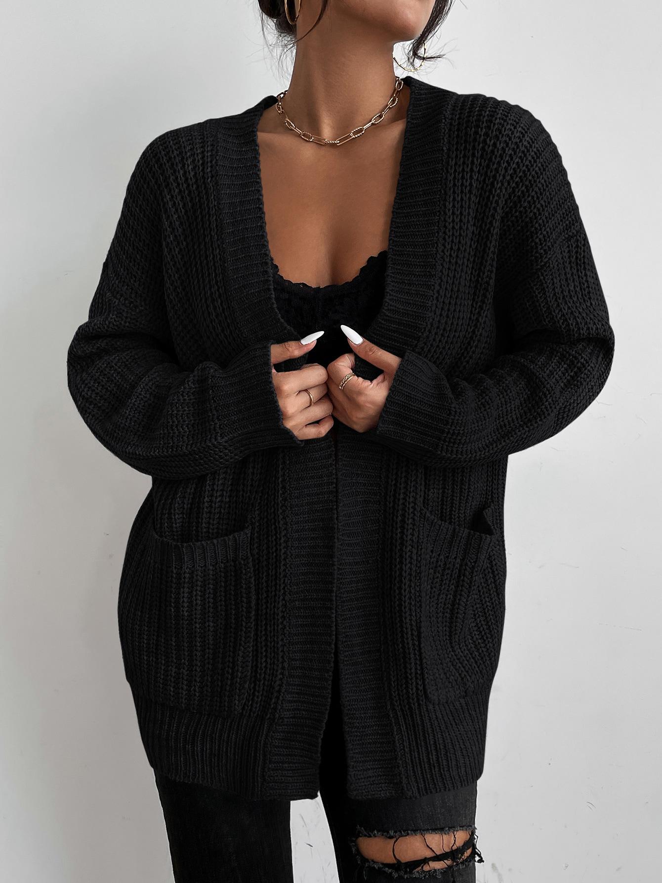 CZARNY SWETER NARZUTKA