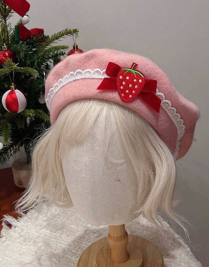 RÓŻOWY BERET TRUSKAWKA