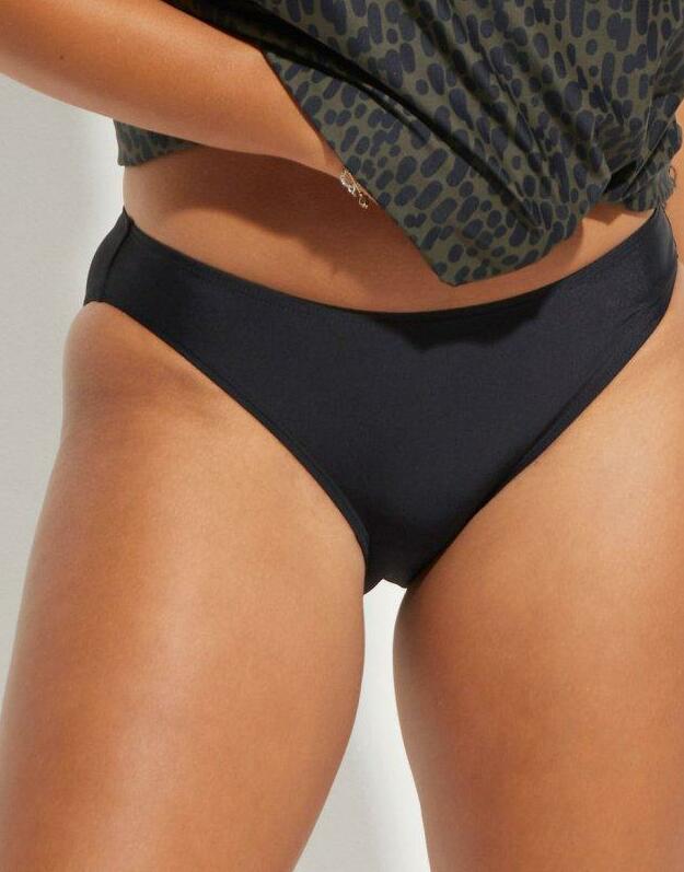 DÓŁ OD BIKINI
