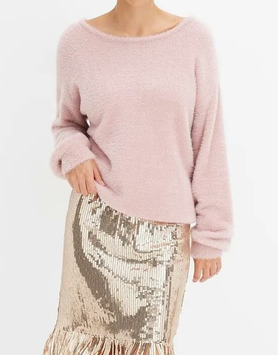 RÓŻOWY SWETER OVERSIZE