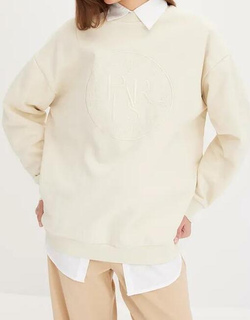 BLUZA Z HAFTEM