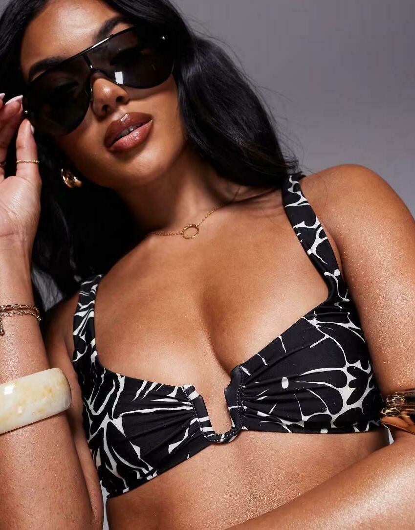 GÓRA OD BIKINI WZÓR KWIATY