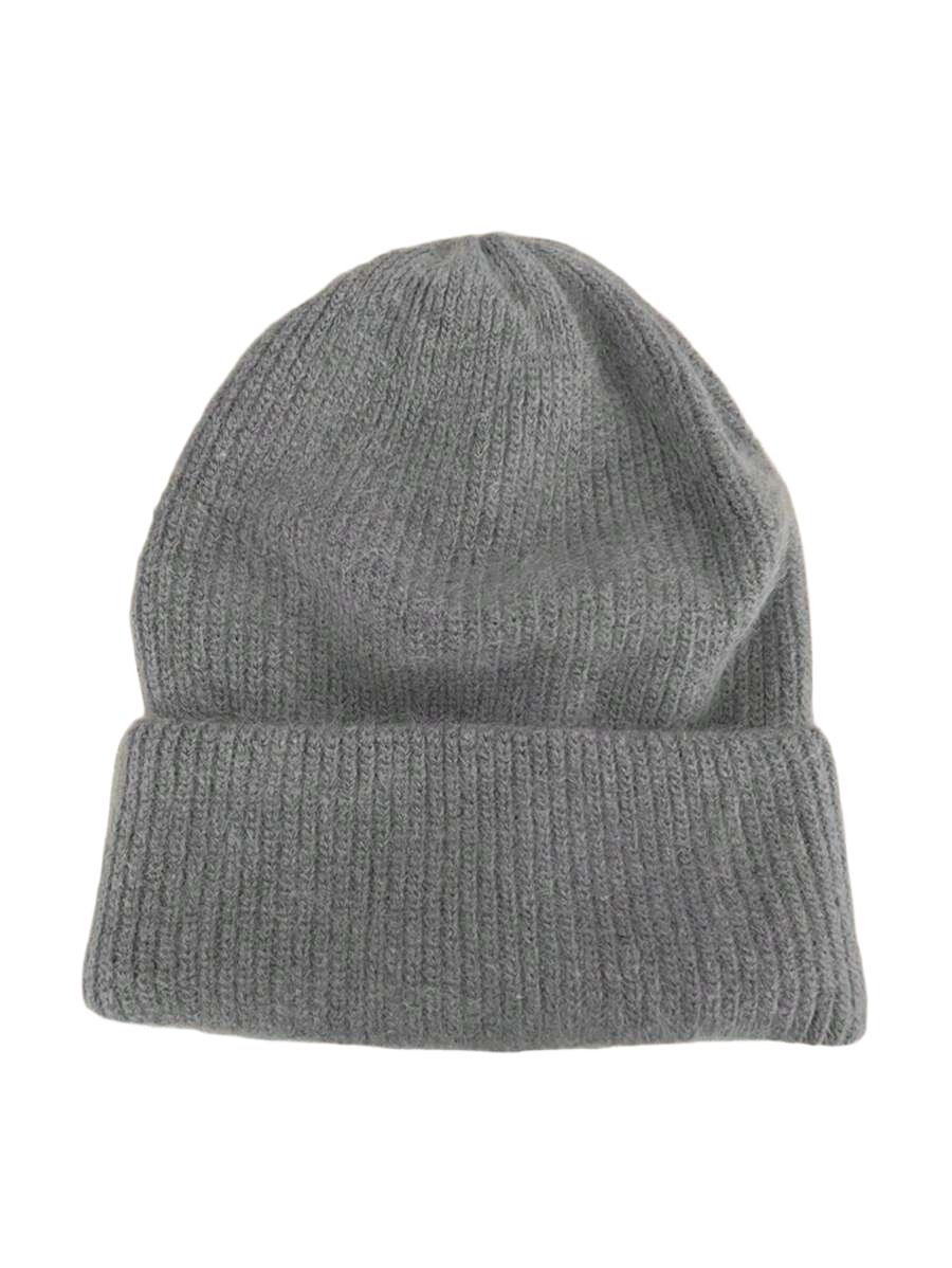 szara czapka beanie