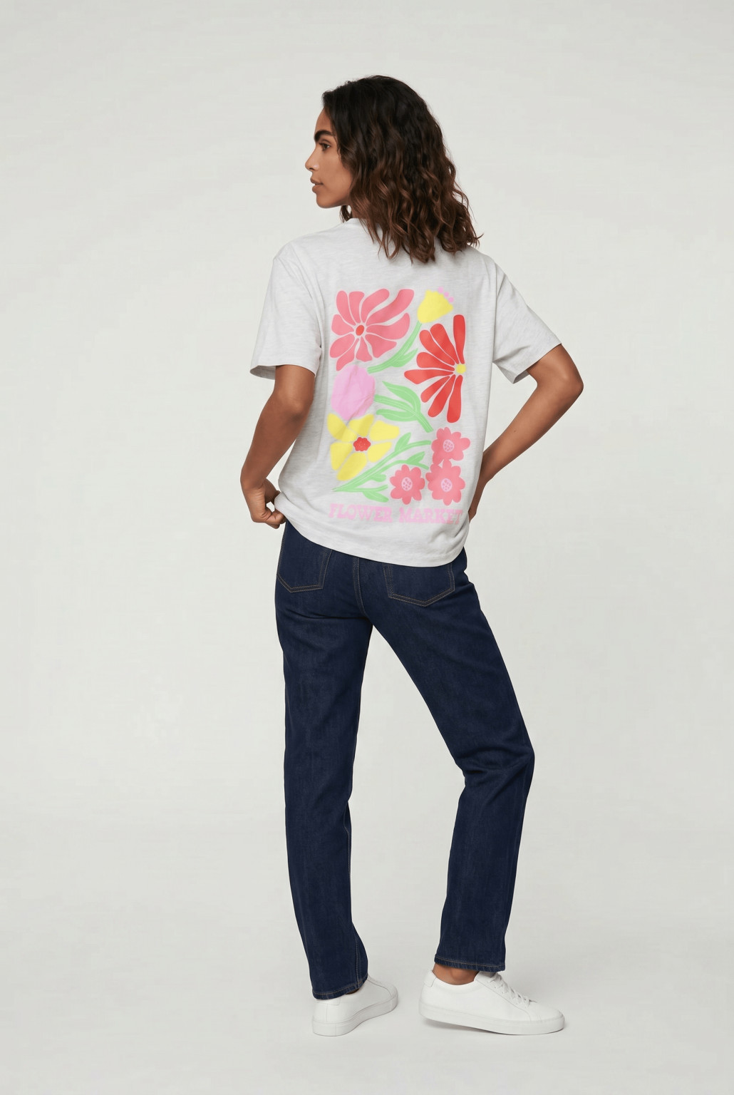 szary t-shirt oversize nadruk kwiaty