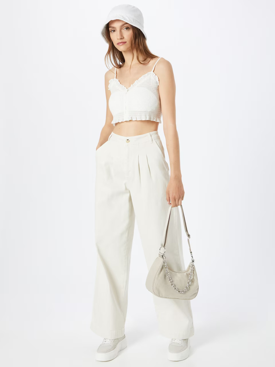 BIAŁY CROP TOP NA RAMIĄCZKACH