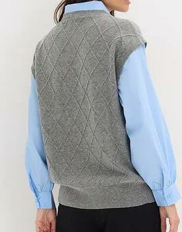 SWETER Z KOSZULOWĄ WSTAWKĄ