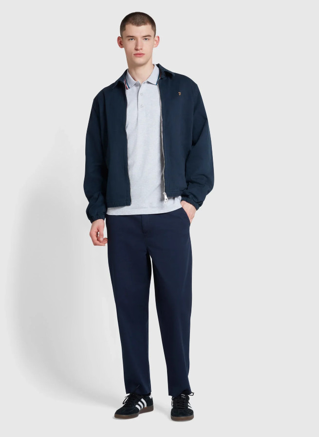granatowe spodnie chino