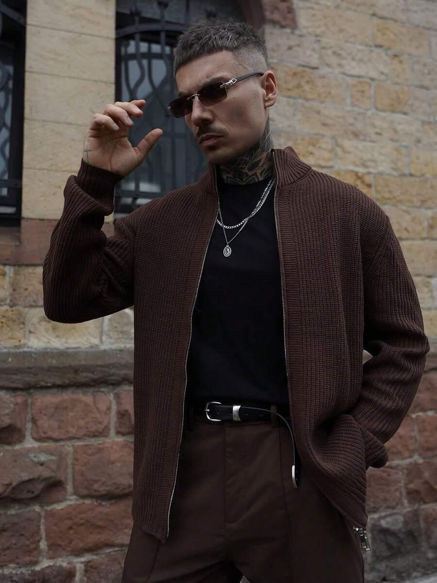BRĄZOWY SWETER ZAMEK