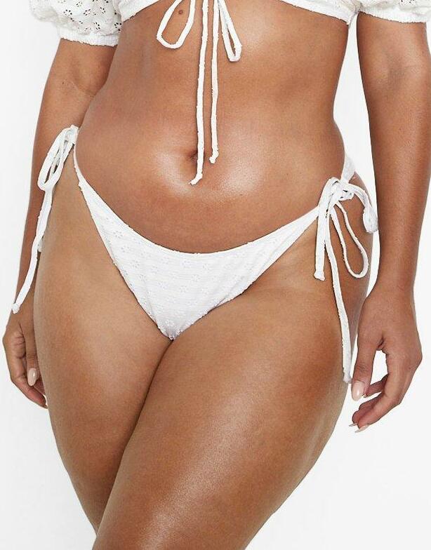 BIAŁY DÓŁ OD BIKINI 