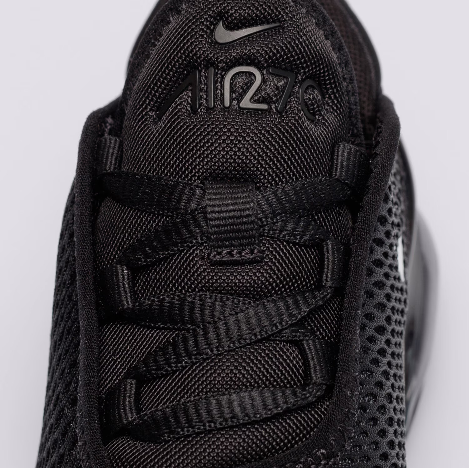 SZNUROWANE BUTY SPORTOWE ao2372-001 AIR MAX 270