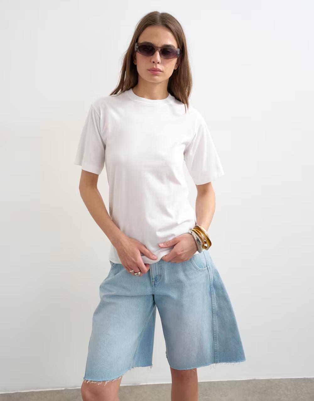 biały t-shirt krótki rękaw okrągły dekolt
