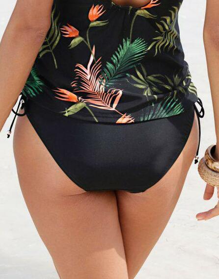 DÓŁ OD BIKINI