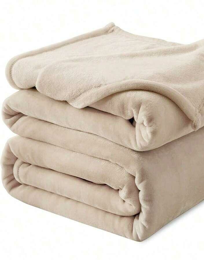 beżowy koc miś