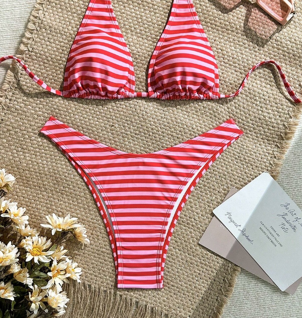 DÓŁ OD BIKINI