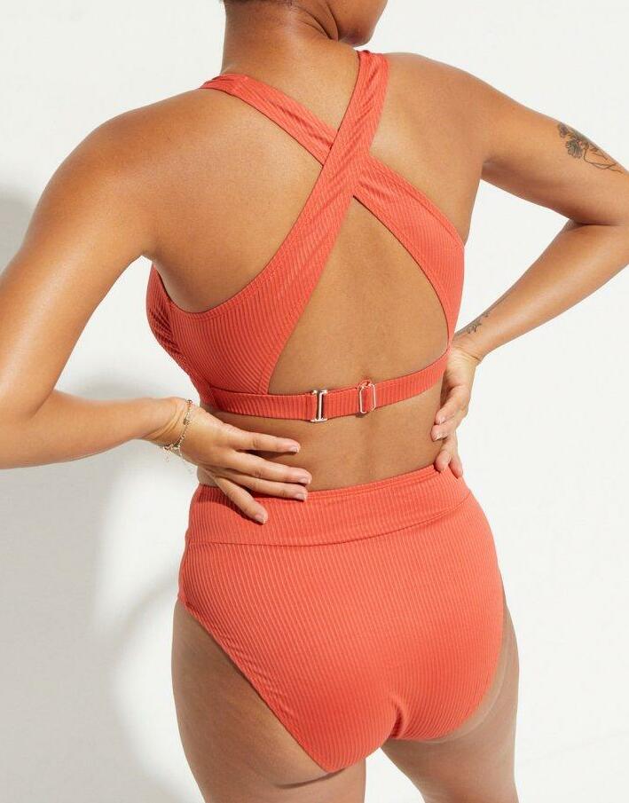 BIKINI DWUCZĘŚCIOWE PRĄŻKI