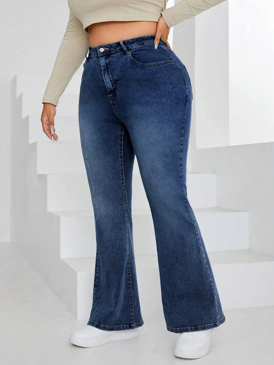 niebieskie jeansy dzwony 