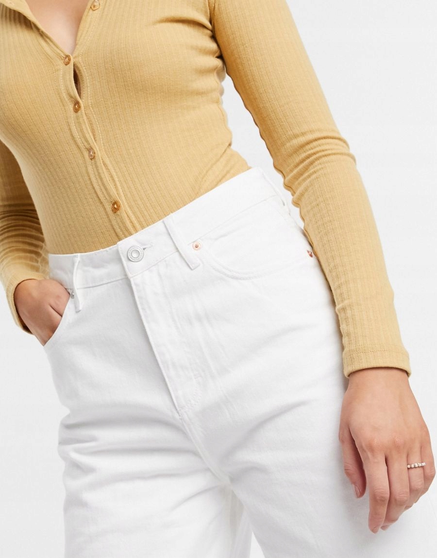 BIAŁE SPODNIE JEANS 