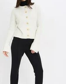 SWETER ROZPINANY Z DEKORACYJNYMI GUZIKAMI