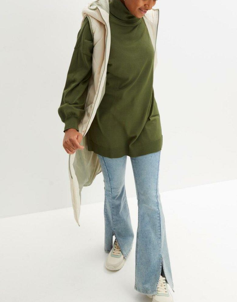 SWETER Z GOLFEM