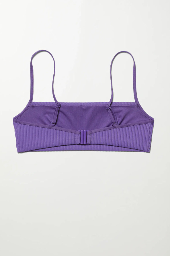 FIOLETOWA GÓRA OD BIKINI W PRĄŻKI