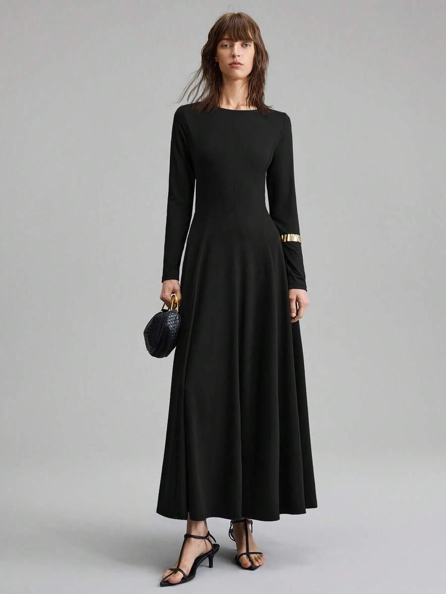 CZARNA MAXI SUKIENKA