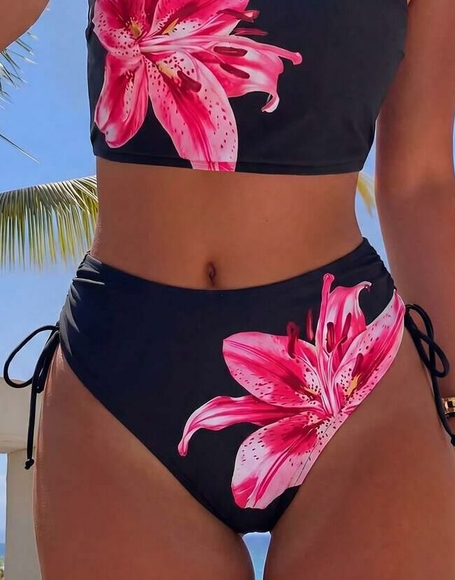 DÓŁ OD BIKINI