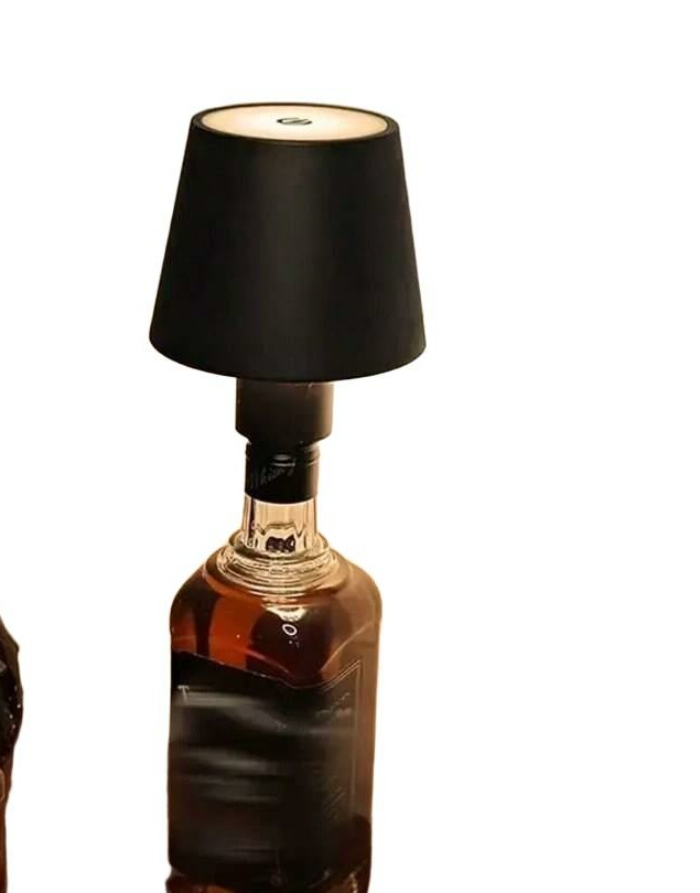 CZARNA LAMPKA USB