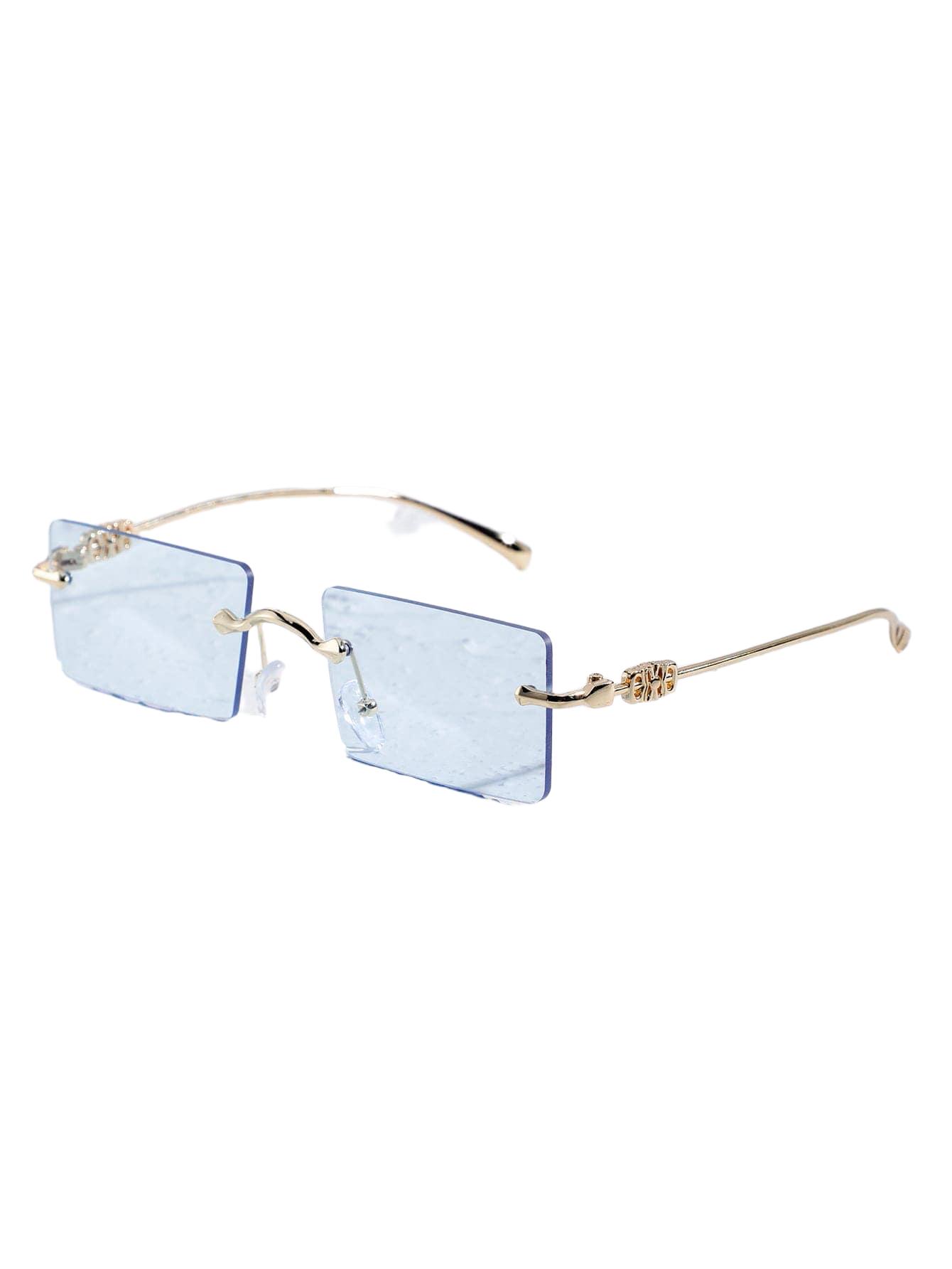 niebieskie okulary przeciwsłoneczne