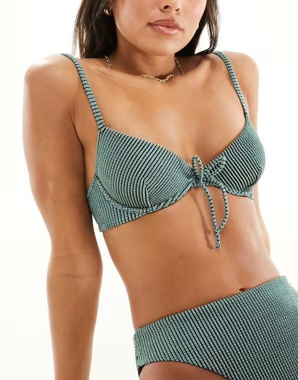 góra od bikini