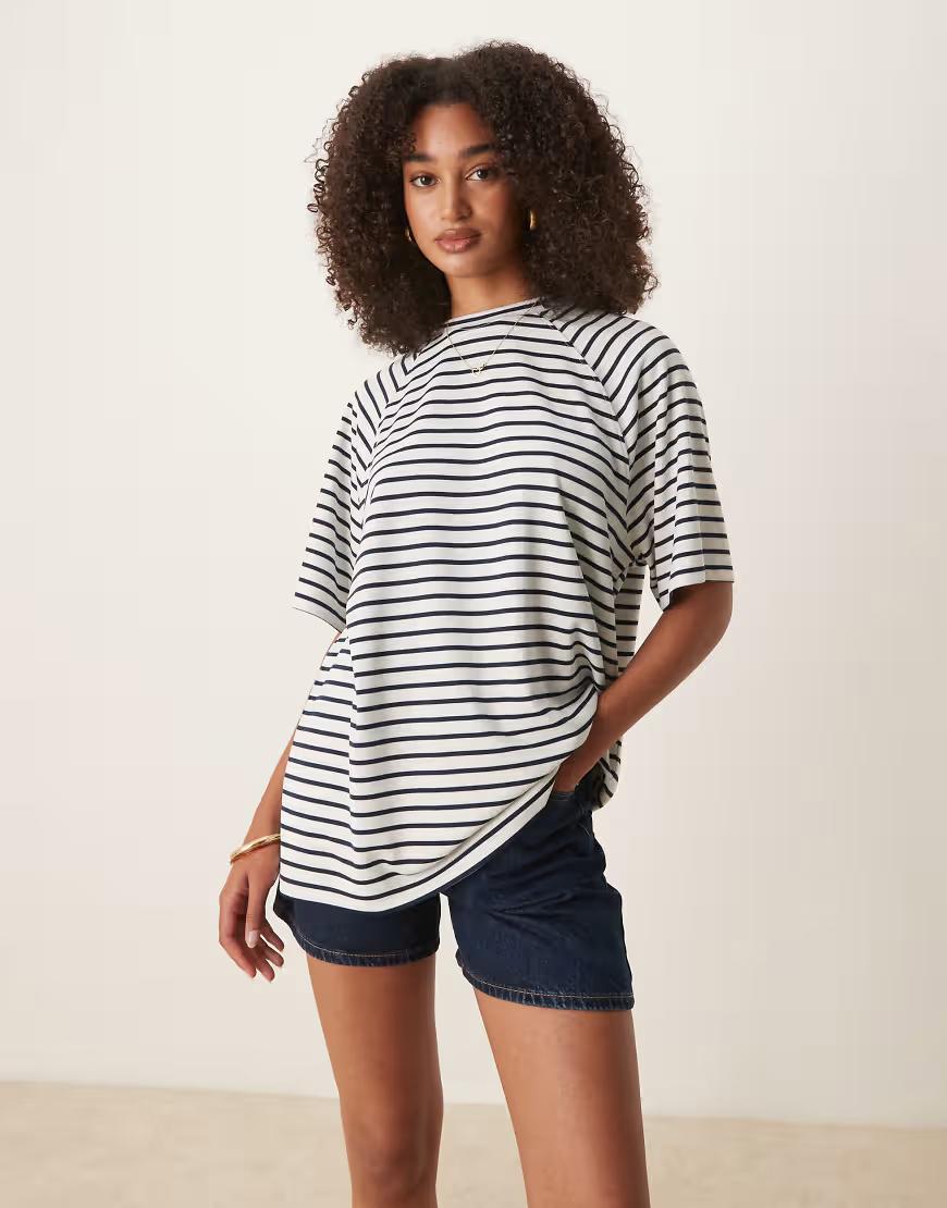 T-SHIRT OVERSIZE PASKI