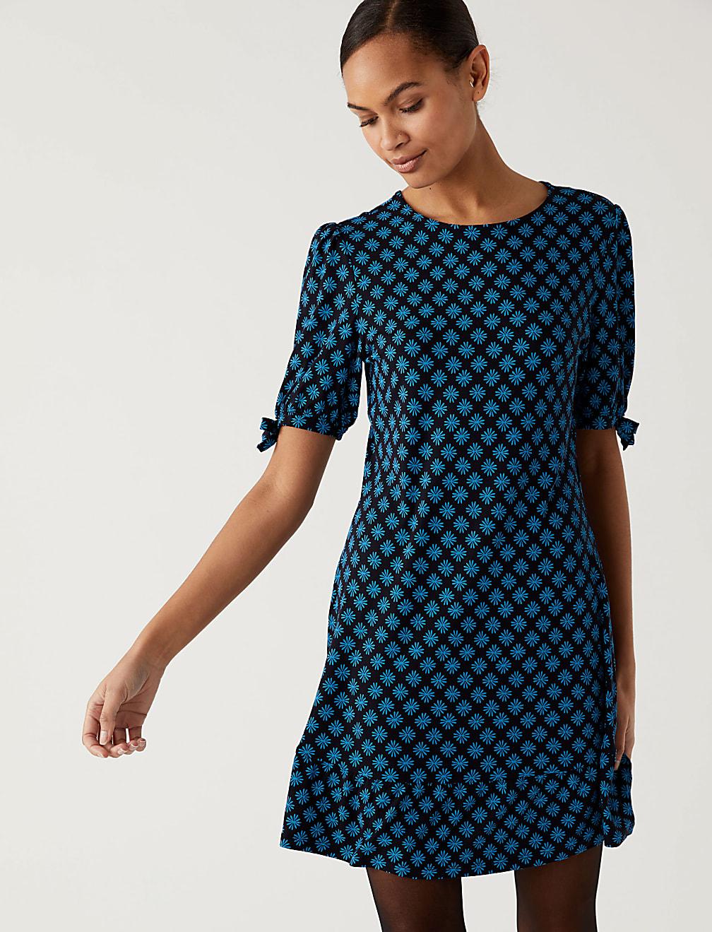 SUKIENKA KRÓTKI RĘKAW PRINT T42-4793-E4