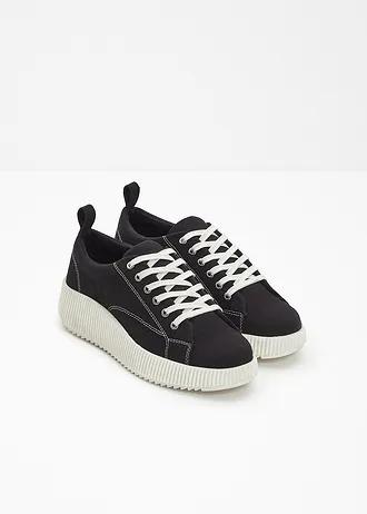 SNEAKERSY NA PLATFORMIE