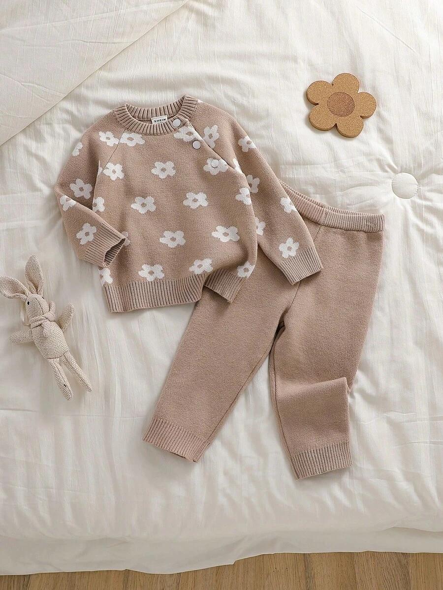 beżowy sweter spodnie komplet 