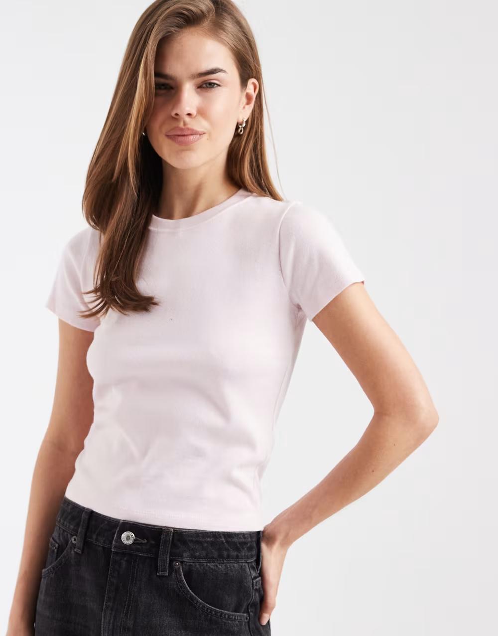 różowy t-shirt krótki rękaw okrągły dekolt