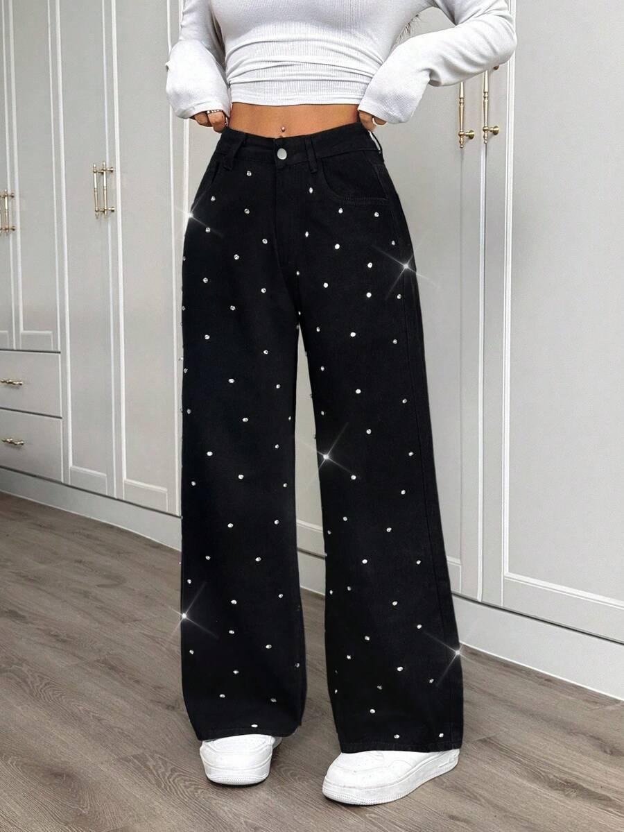 czarne spodnie jeans zdobienia