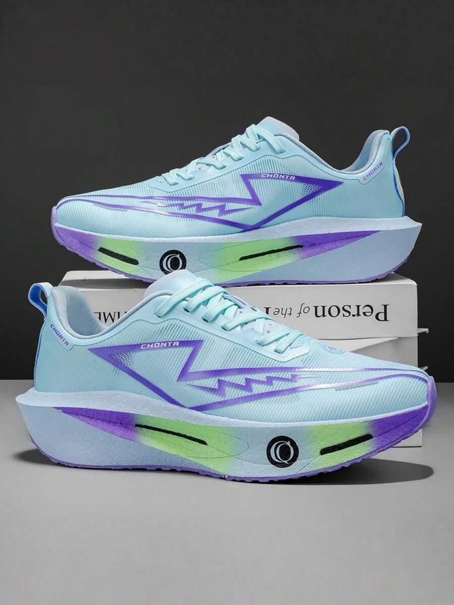 niebieskie sportowe buty