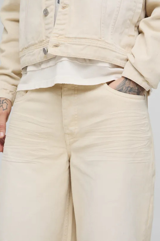 BEŻOWE SPODNIE JEANS