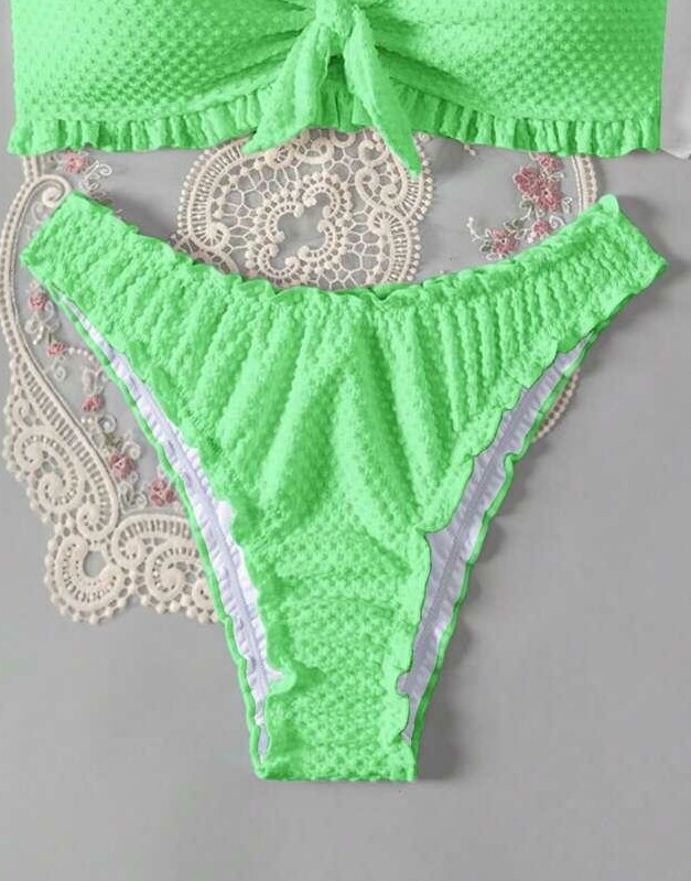 dół od bikini falbana