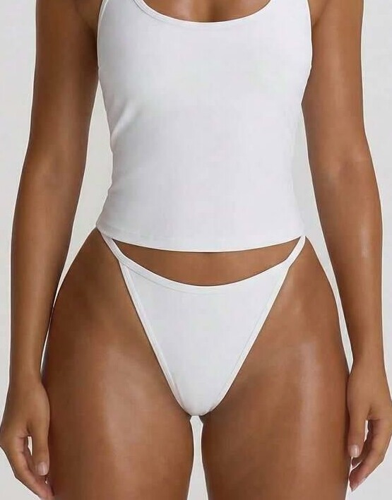 DÓŁ OD BIKINI