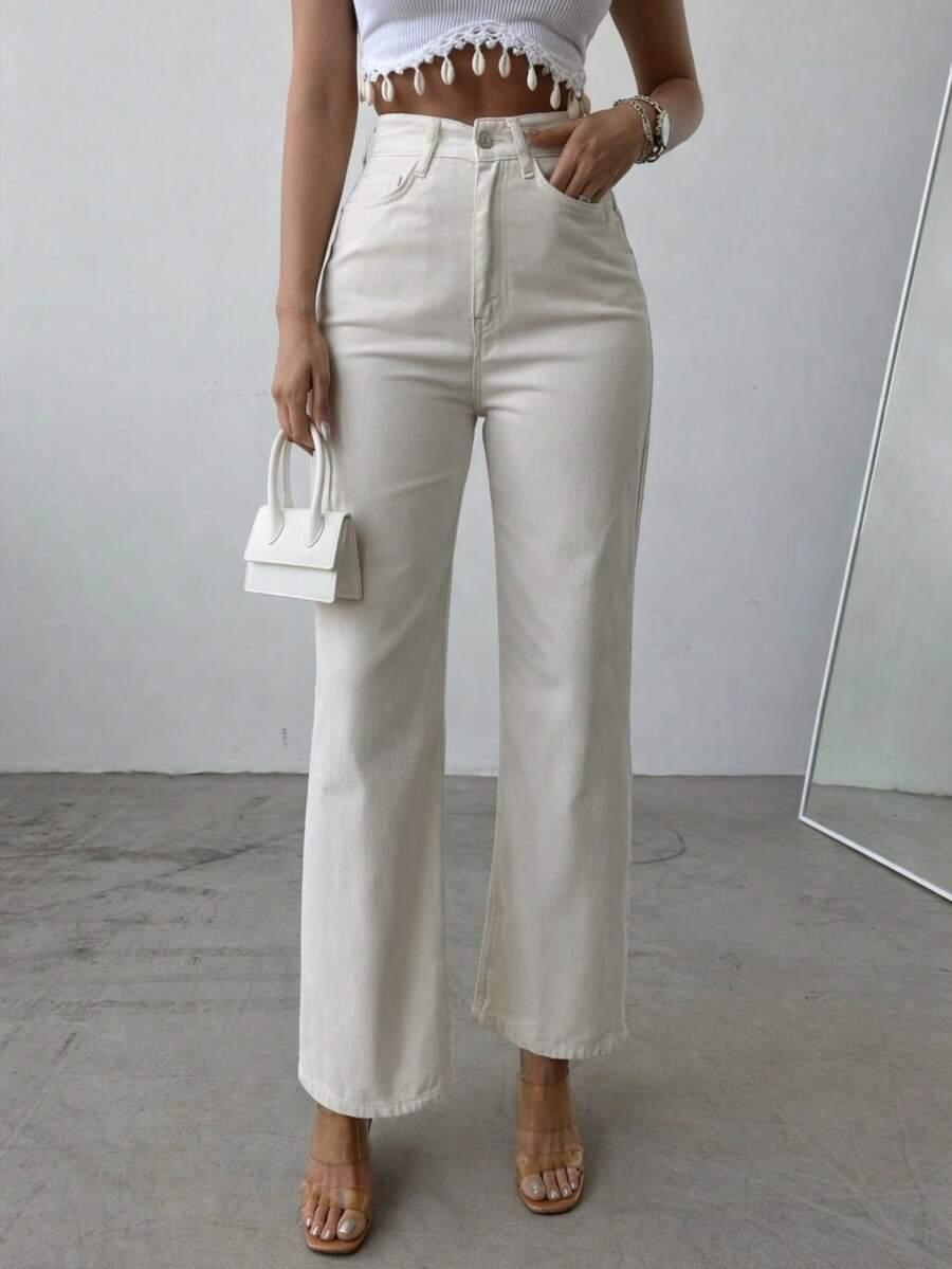 kremowe spodnie jeans