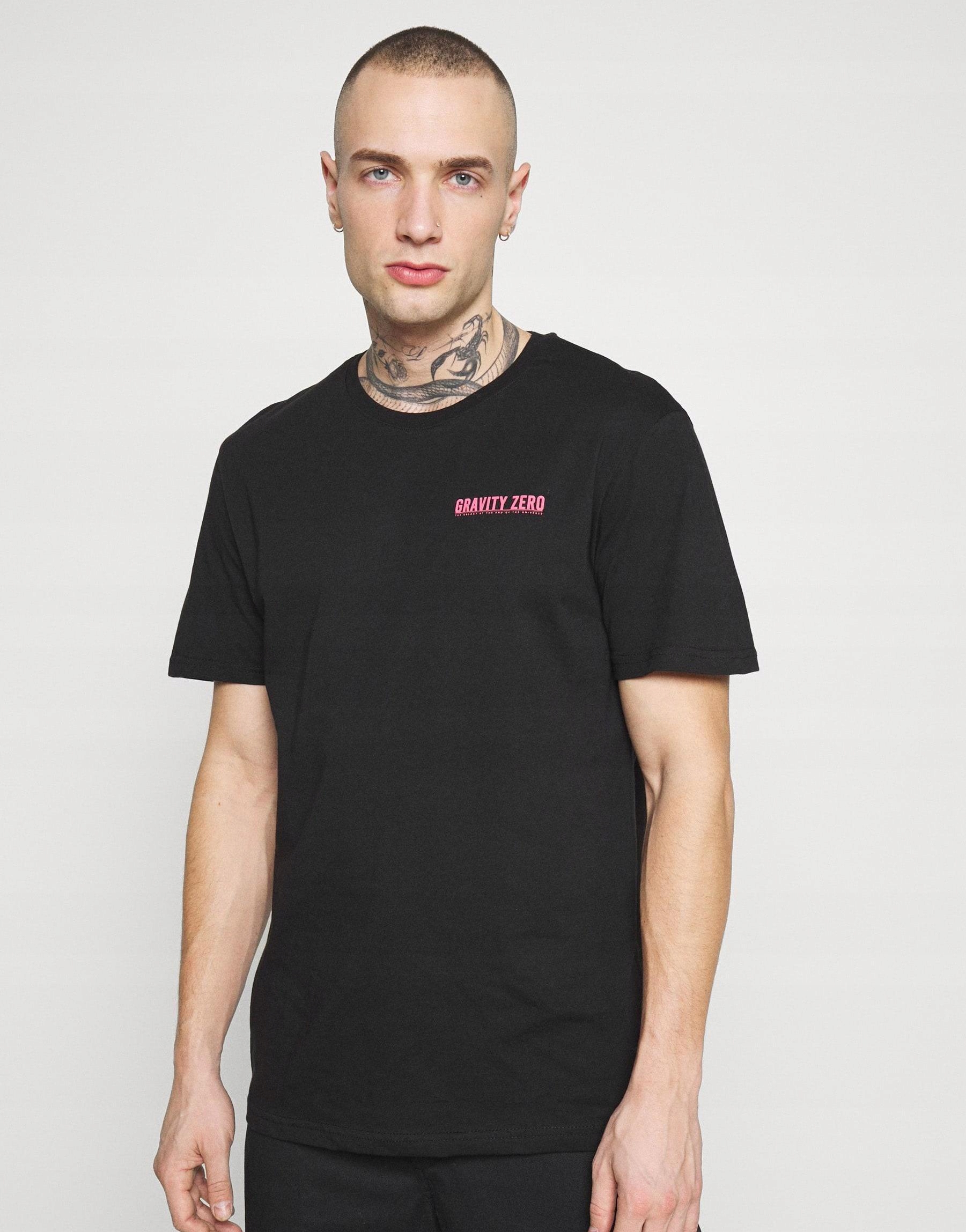 CZARNY T-SHIRT NADRUK 